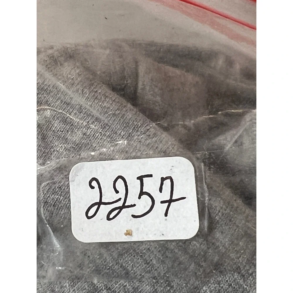 Lululemon Grey Jogger Sweatpants Size L Casual Lounge Zip Pocket - Picture 12 of 12